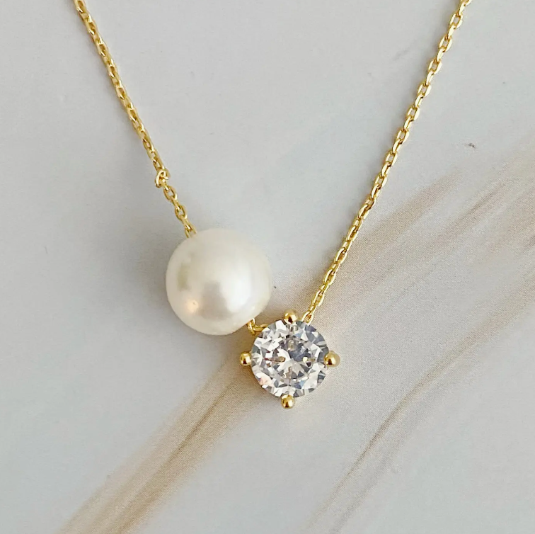 Single Pearl and Diamond Necklace