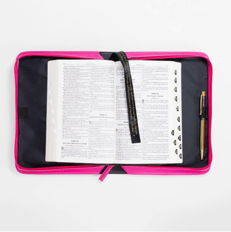 Divine Details: Bible Cover Pink Daisy Filled W/Joy
