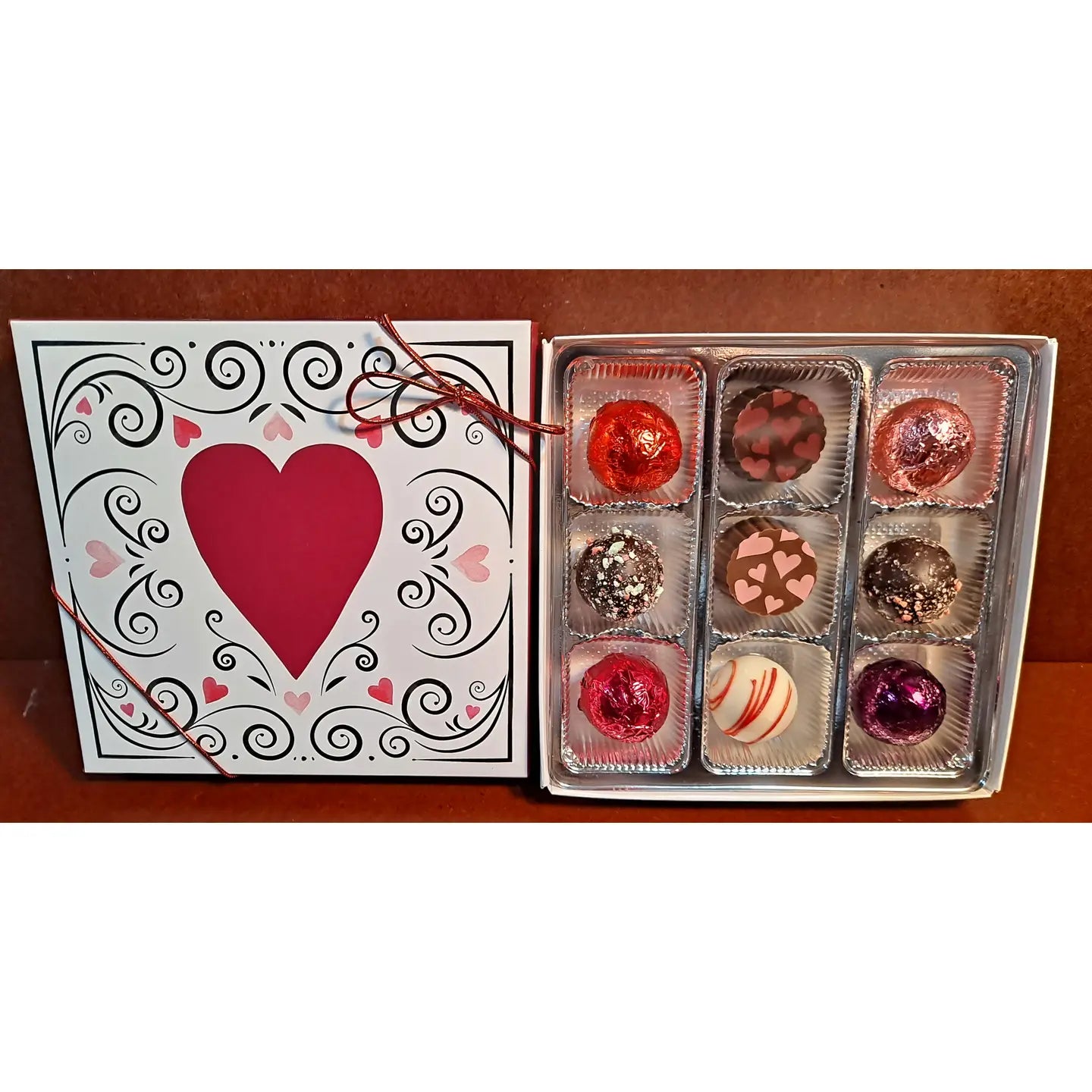 Happy Valentine's Day Truffle Gift Box (9 or 16 Pieces)