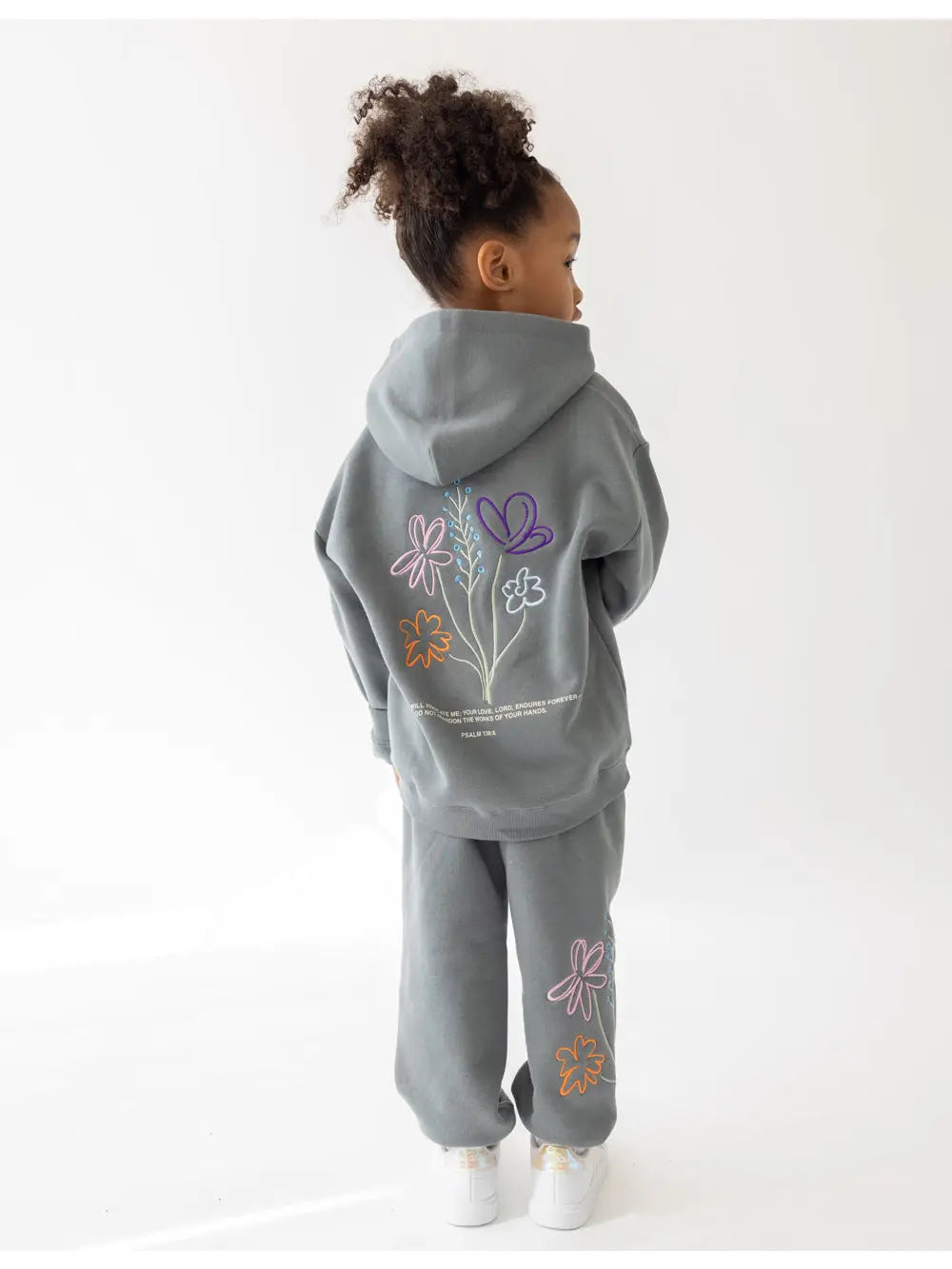 God's Still Working Kids Hoodie Day Heart-Print Two-Piece Pajama Set